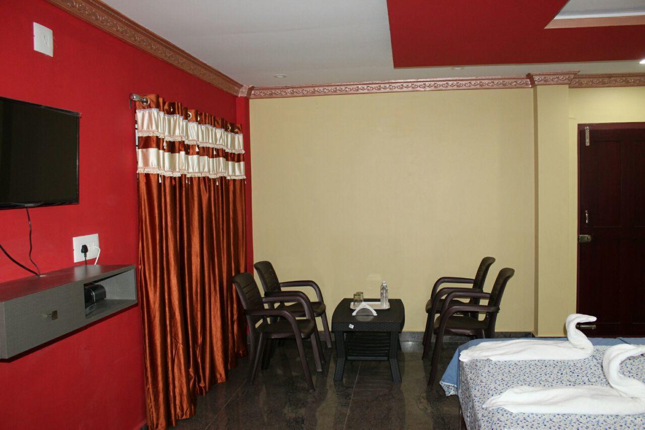 Iroomz Sri Vinayaka Comfort Virajpet Εξωτερικό φωτογραφία